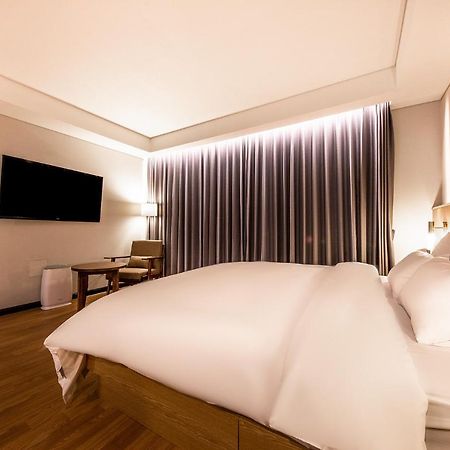 Hotel The Hill Gwangju Metropolitan City Exteriör bild