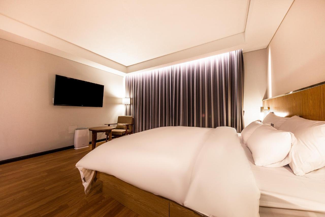 Hotel The Hill Gwangju Metropolitan City Exteriör bild