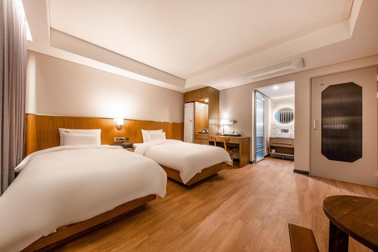 Hotel The Hill Gwangju Metropolitan City Exteriör bild
